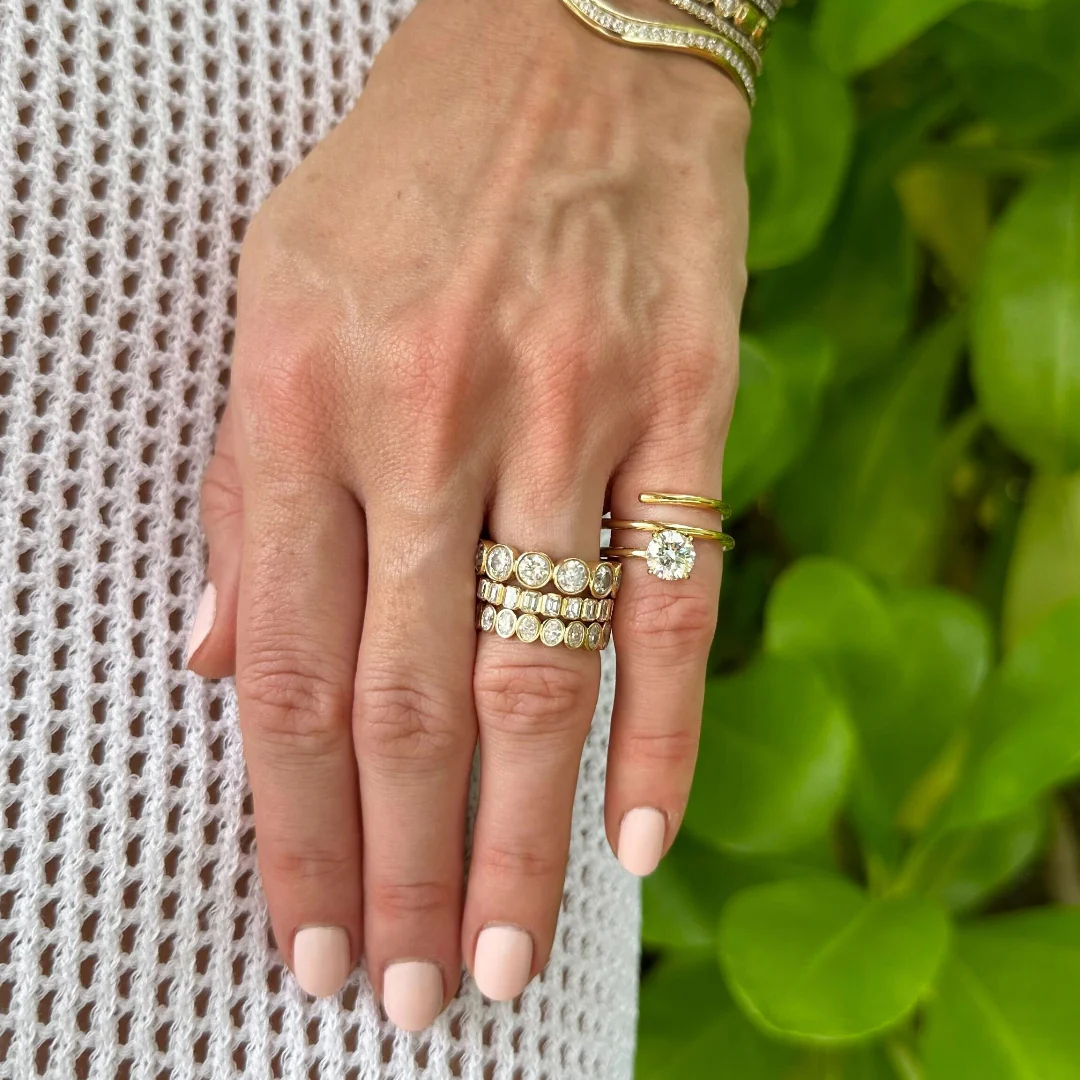 Margot Bezel Set Asscher Eternity Band - Image 3