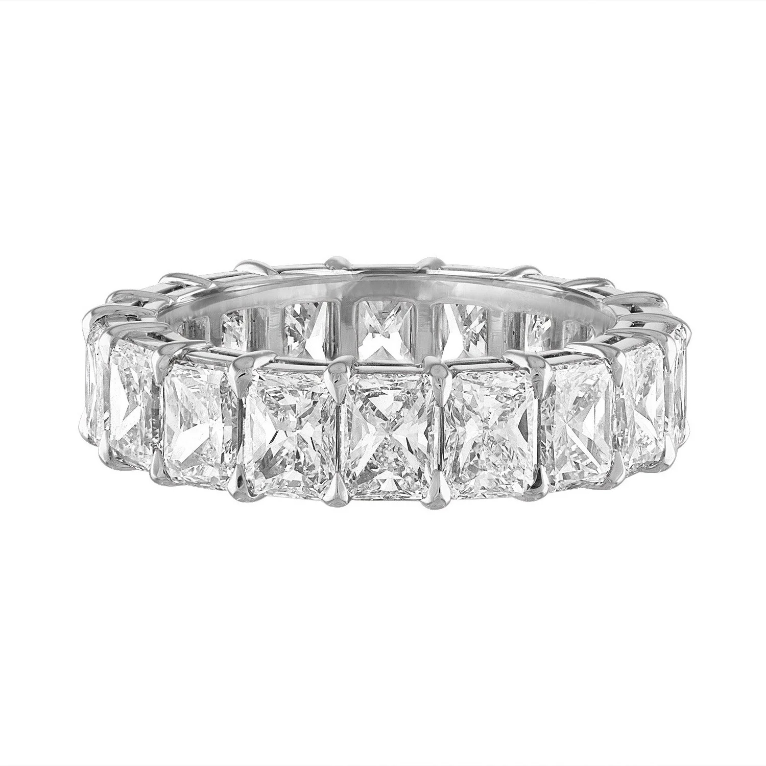 Round Diamond Eternity Band - Image 17