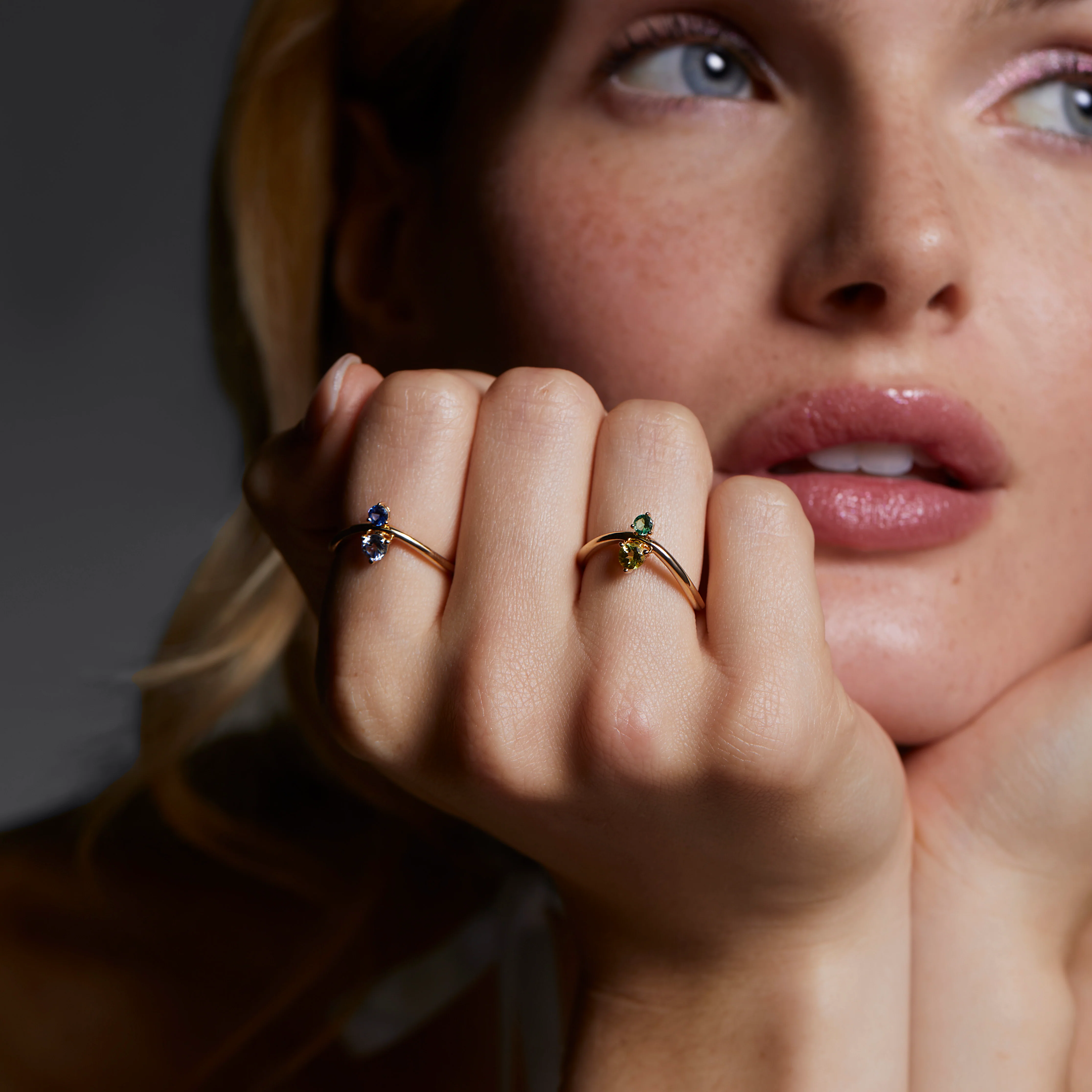 Grace Emerald and Peridot Two Stone Stack Ring - Image 4