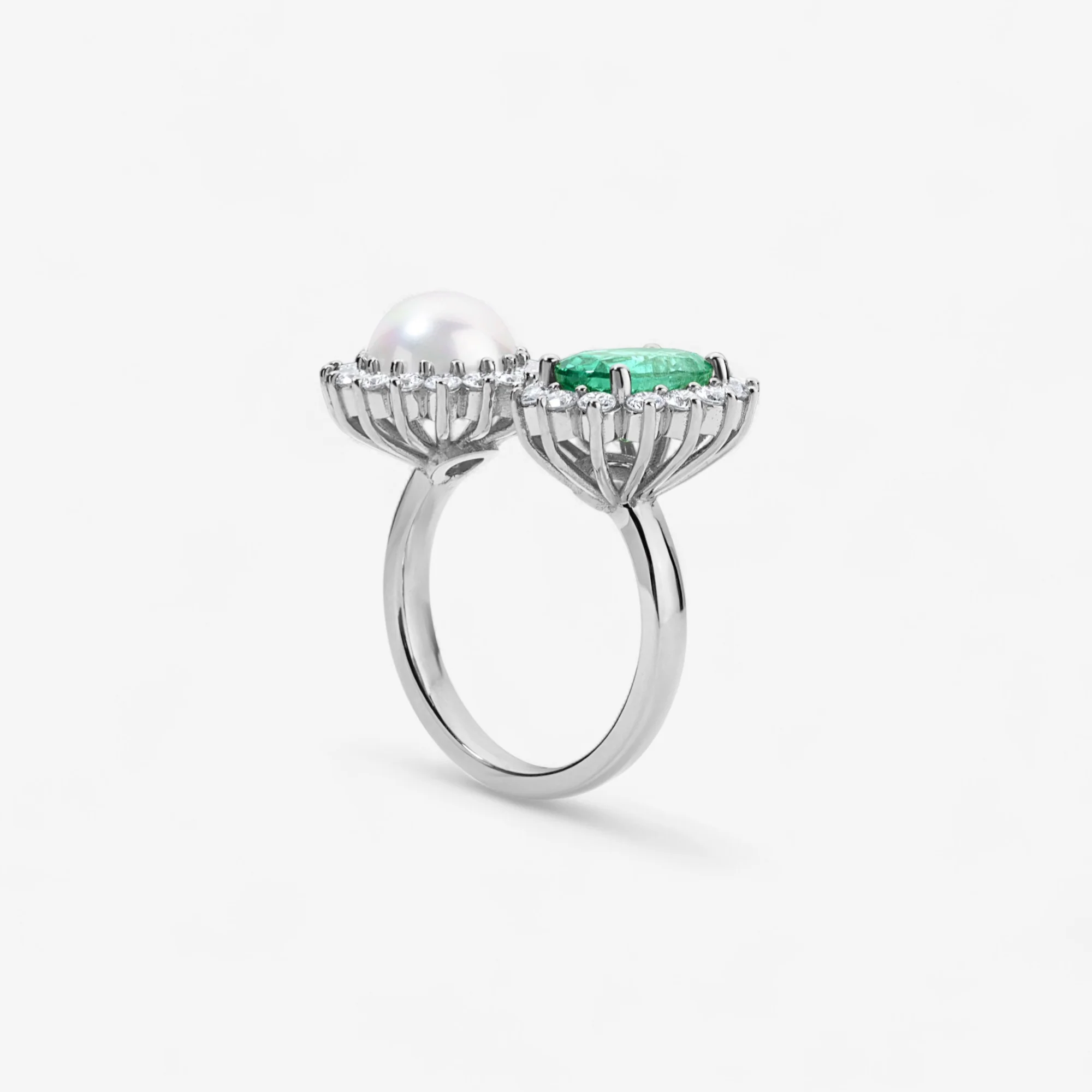 Grace Pearl and Emerald Toi et Moi Ring - Image 5