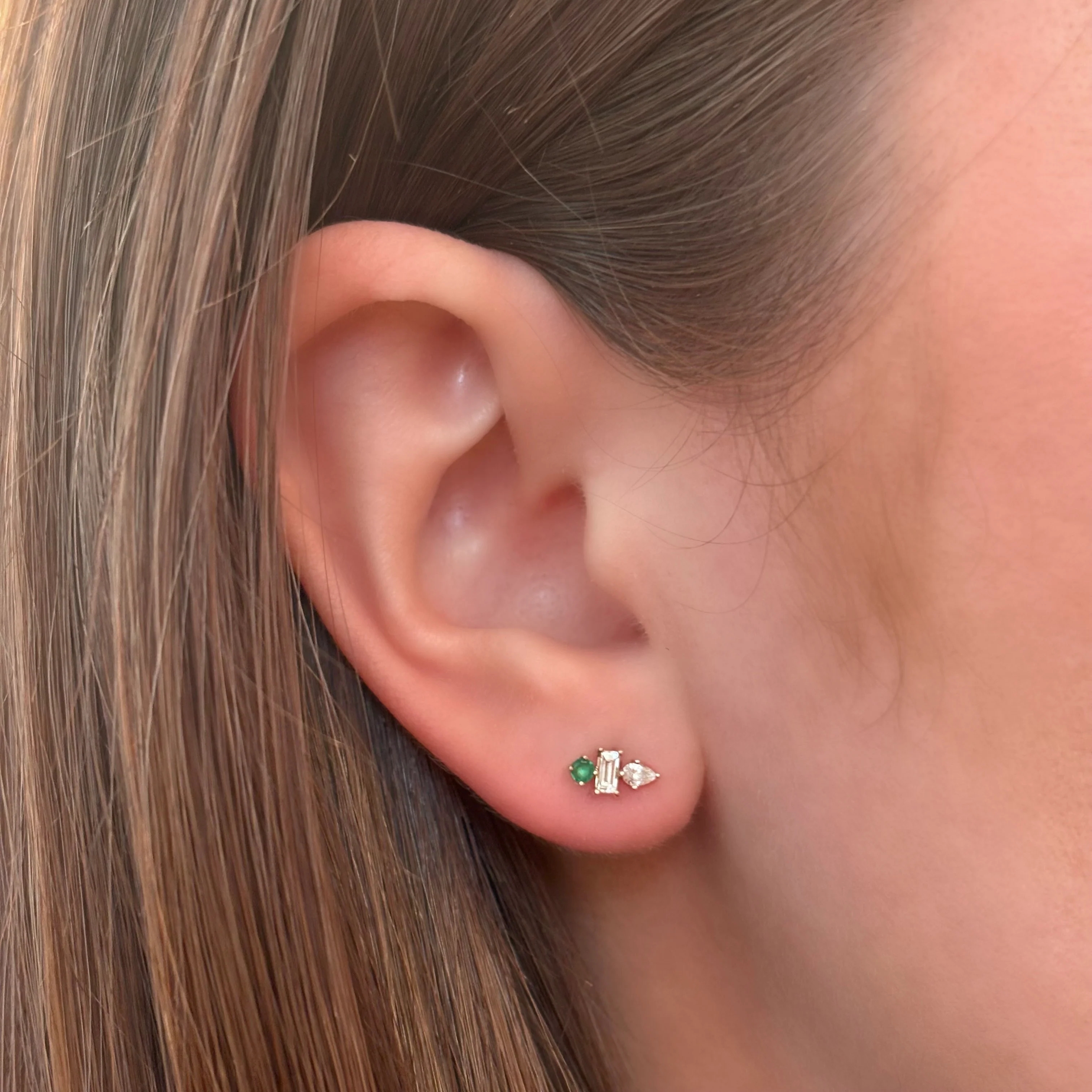 Grace 3 Stone Stud with Emerald - Image 3
